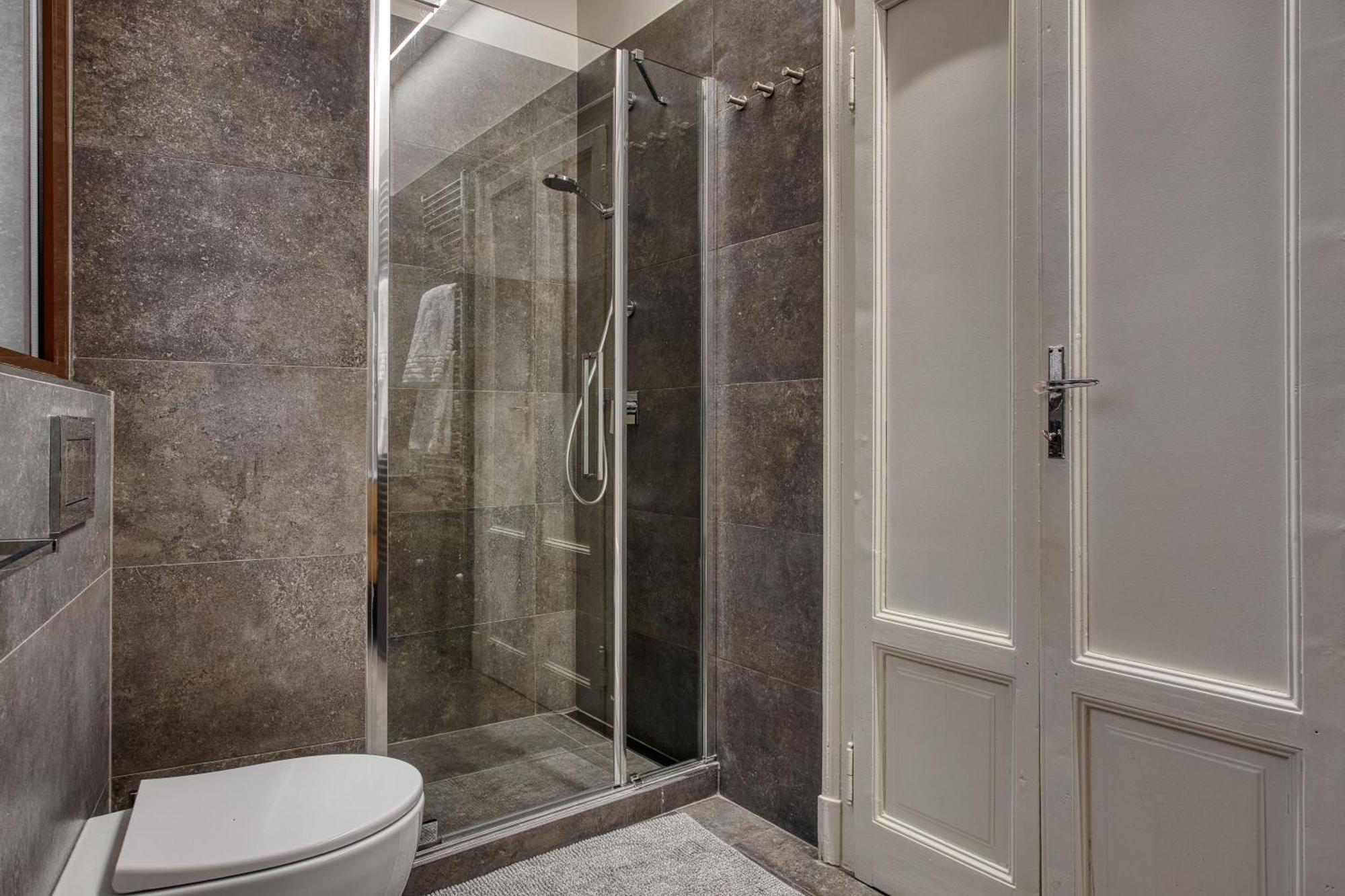 Apartamento Navigli, 90 Square Meters, Free Parking Ripa Ticinese Milán Exterior foto